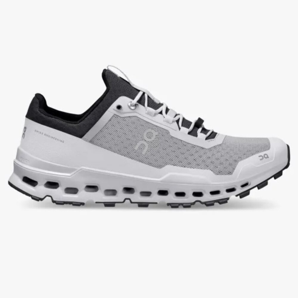 On Running Cloudultra Size 8